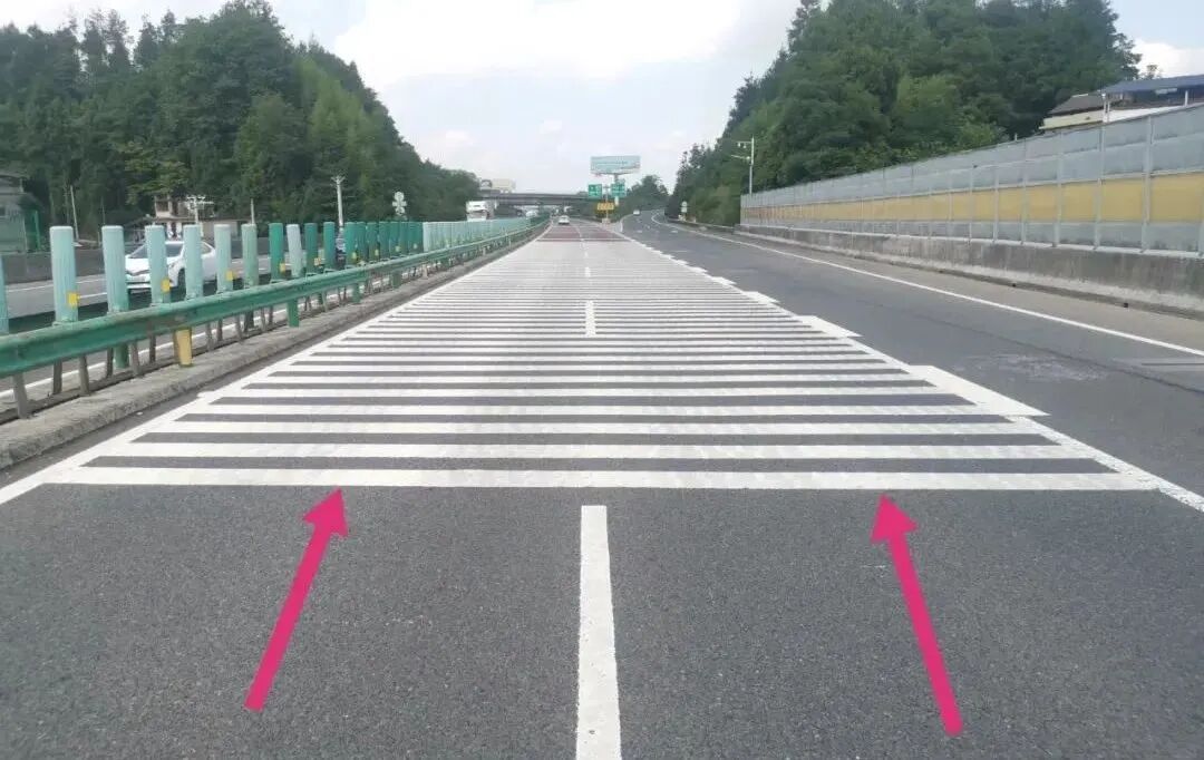 高速公路上的这些标线，你都认识吗？