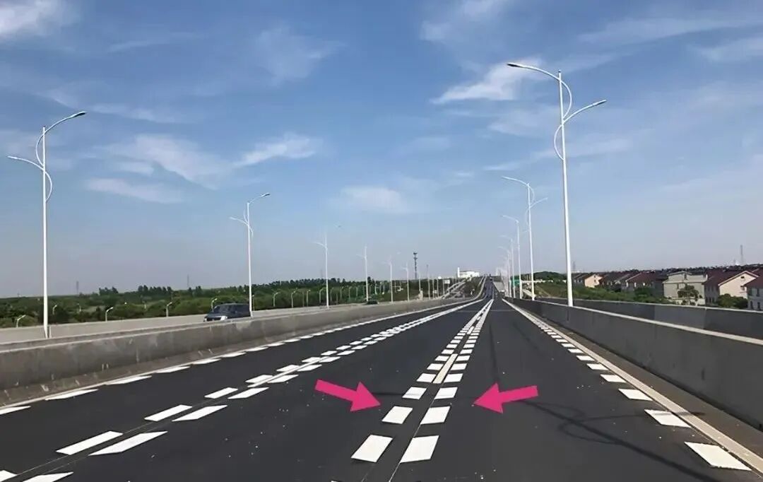 高速公路上的这些标线，你都认识吗？