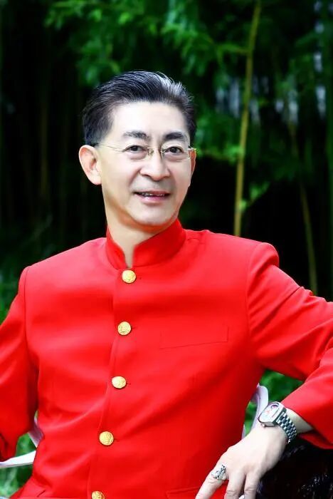 六小龄童谈《西游记》片酬：25集拍了6年，2000块都不到