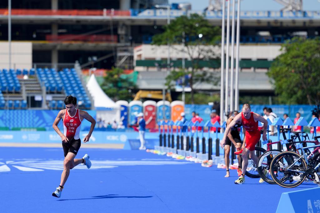 亚沙会丨双双夺冠后，“铁人伉俪”还要“势均力敌”