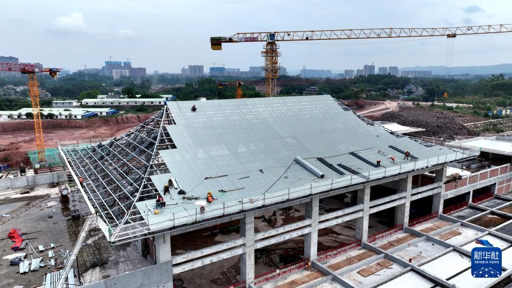 南珠高铁玉岑段工程建设进入冲刺阶段