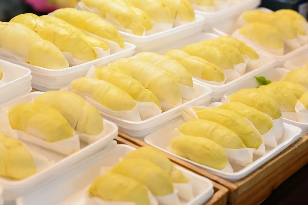 1248吨泰国榴莲，到广州了！