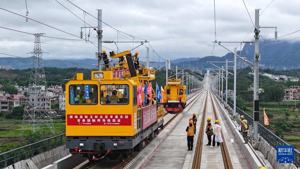 南珠高铁玉岑段工程建设进入冲刺阶段