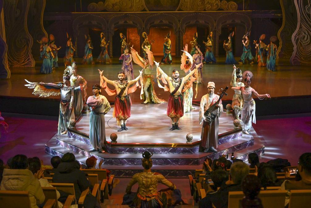 新华鲜报｜收入超837亿元 中国演出市场活力强劲