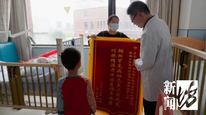 “双胞胎兄弟残留在咽喉”，有软骨有脂肪！6岁男孩饮食习惯不对劲，医生一查惊了…