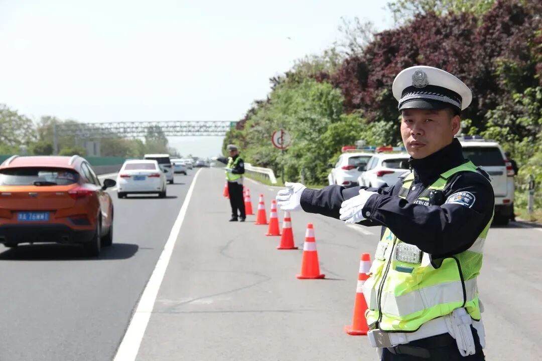 五一出行必读！郑州交警发布最全“避堵攻略 ”
