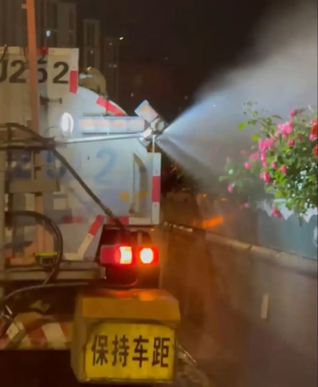 高架大量出现！杭州这一幕刷屏，网友：我有事去一趟！