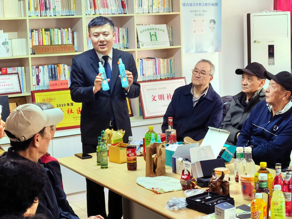 山寨假货流入小超市，“无心售假”要担责吗？