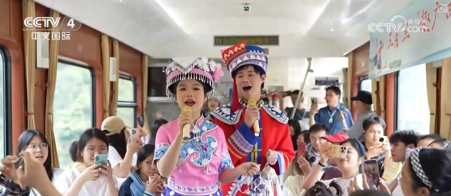 旅游惠民服务再上“新” 百姓出行更便捷、更优惠 激活文旅市场“新”活力