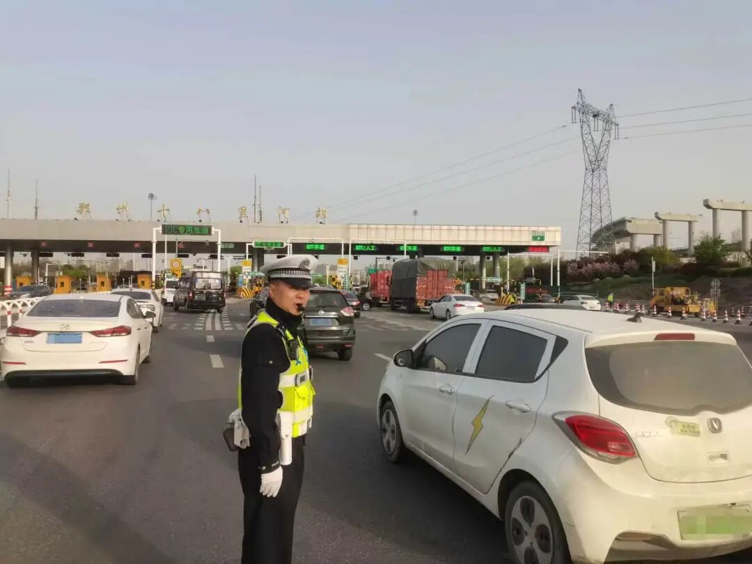五一出行必读！郑州交警发布最全“避堵攻略 ”