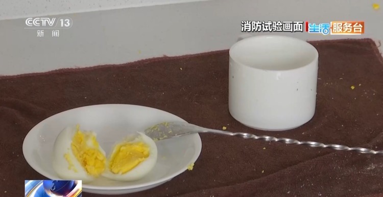 鸡蛋变“炸蛋” 牛奶成“喷泉” 使用微波炉警惕这些“雷区”