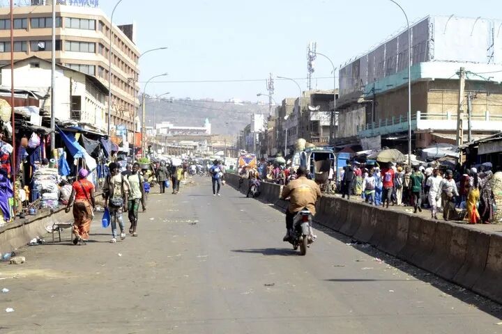 萨迪奥·卡马拉遭袭丧生
