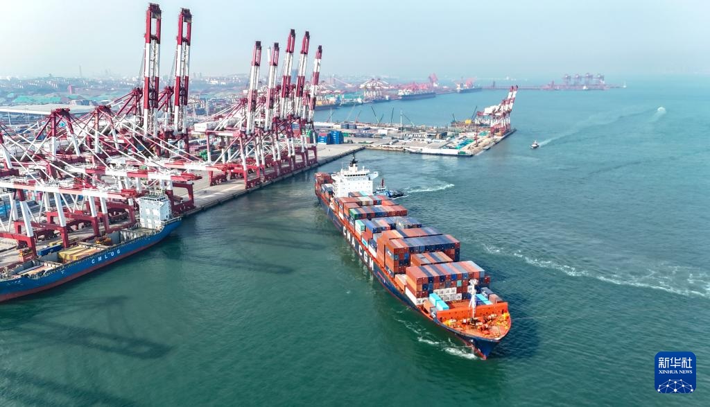 山东港口青岛港已开通11条非洲航线