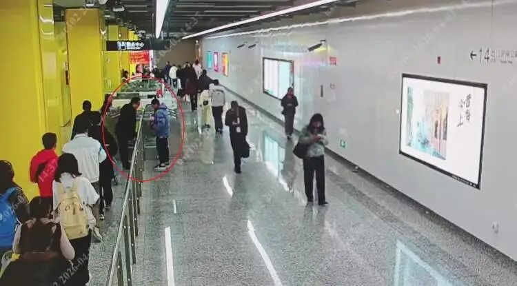 快递员将7999元的手机放门口，买家没收到！20多天后，警方成功抓获嫌疑人