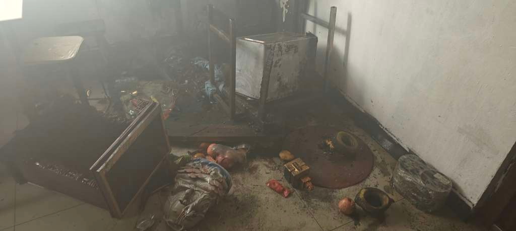 烧了三天两夜！一根蜡烛，最后惊动了消防员......