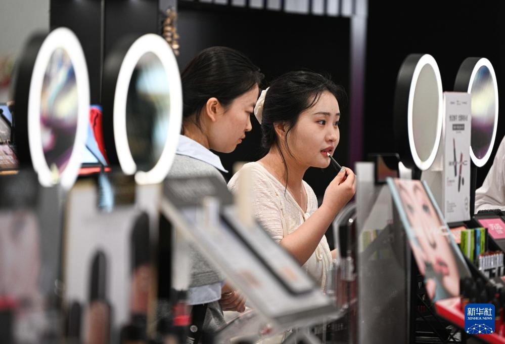 海南离岛免税政策实施15年 累计销售额2864亿元