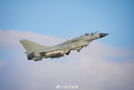 转存收藏！咱家飞机火力全开大片