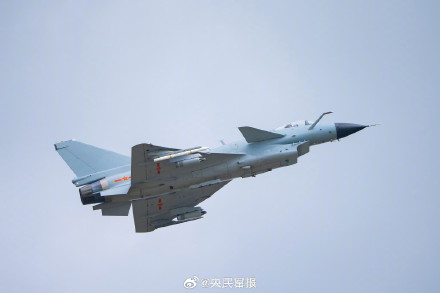 转存收藏！咱家飞机火力全开大片