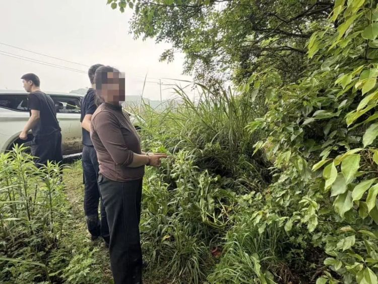 夫妻忙活6小时搬走台州一工地1.5吨钢筋，被民警5小时人赃并获