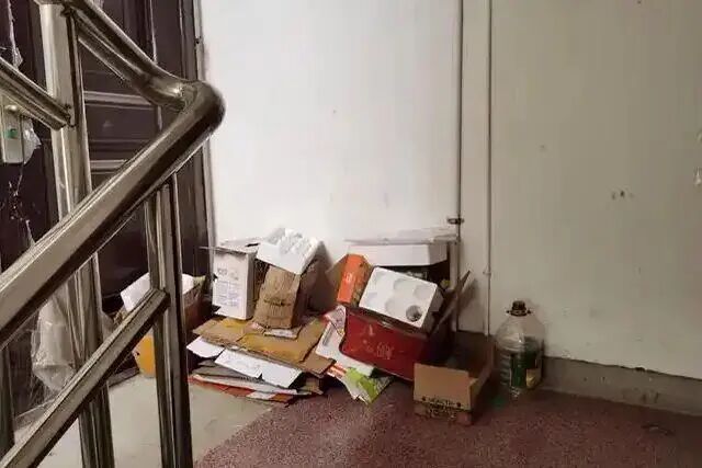 一对夫妇，三年烧了两套房！都是因为这个“坏习惯”……