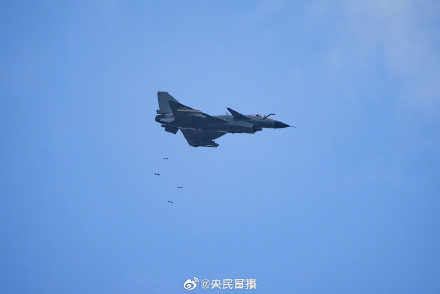 转存收藏！咱家飞机火力全开大片