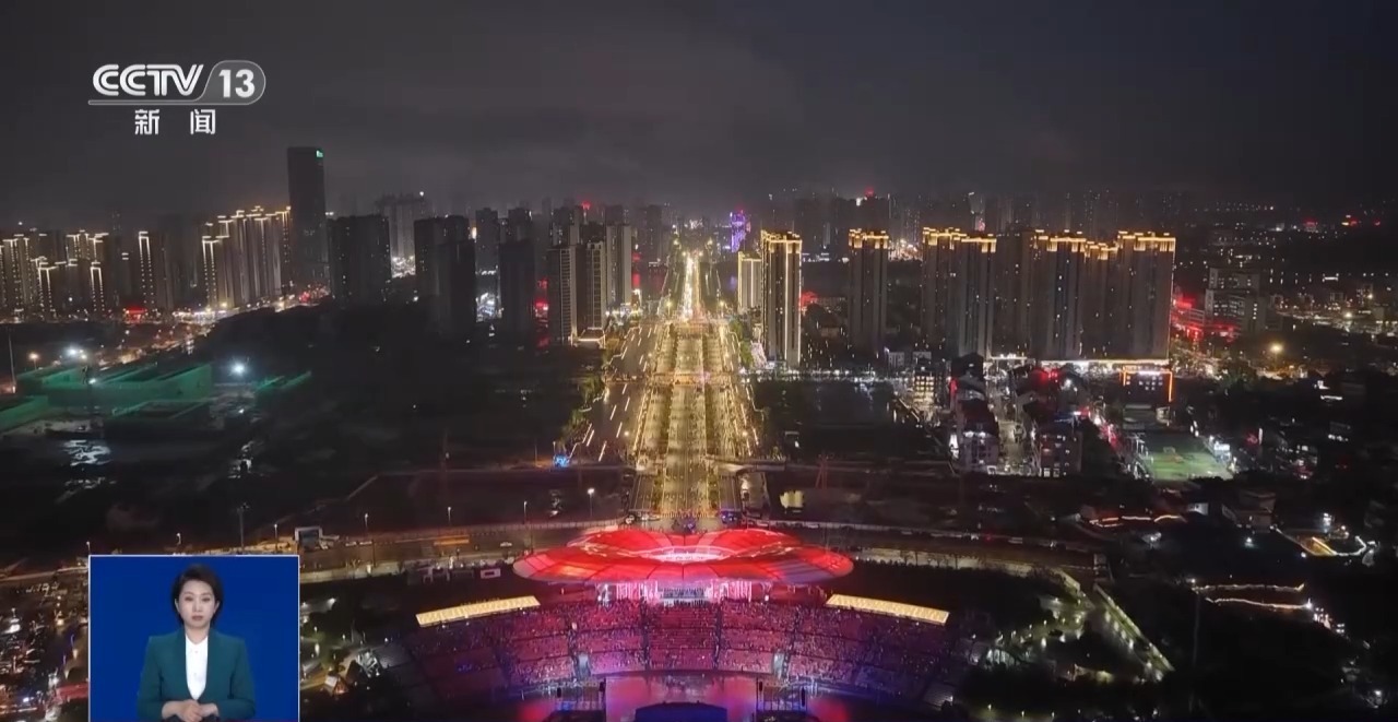 创意焰火、文旅街区热度攀升 这些景点等你“五一”打卡