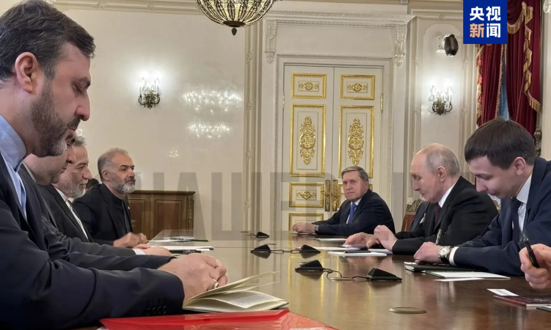 普京：祝愿伊朗最高领袖身体健康，阿拉格齐：感谢普京的支持