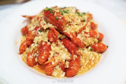 怎么吃小龙虾才最健康 吃小龙虾最好别吃头