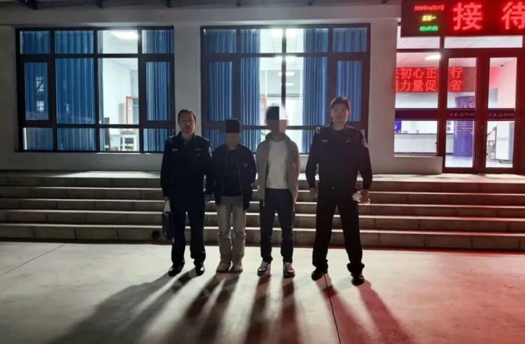 多人驾驶摩托车在黄河河滩上“炫技”，兰州警方：查扣涉案摩托车5辆，5人被行拘