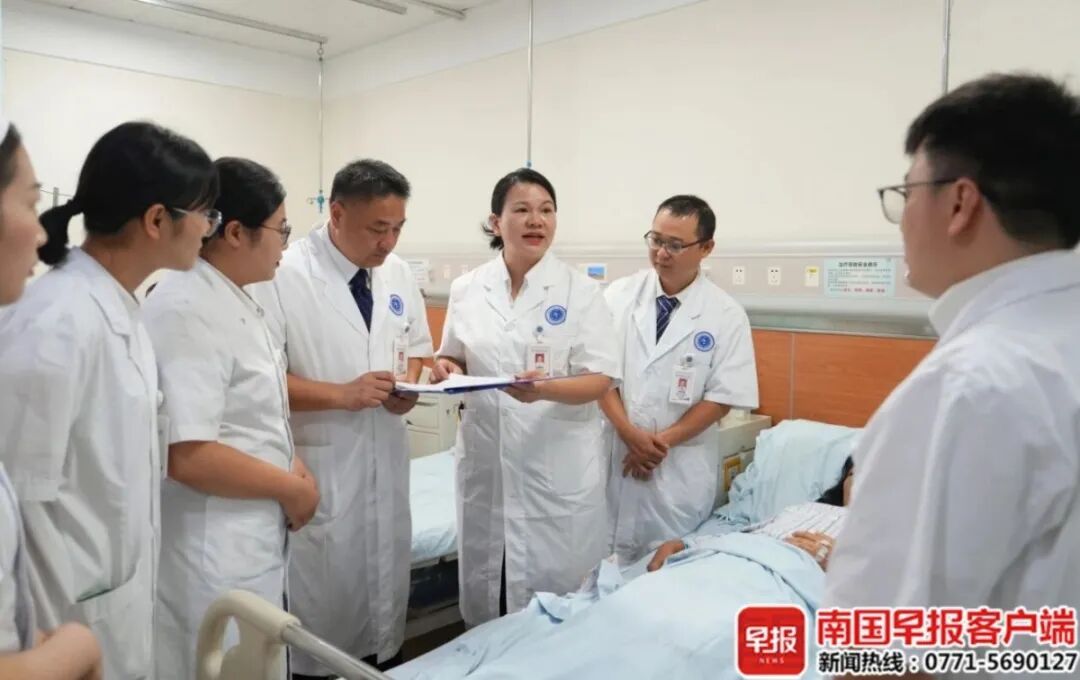 18岁女生双乳长了84个肿块，最大的如鹅蛋大小！医生紧急提醒……