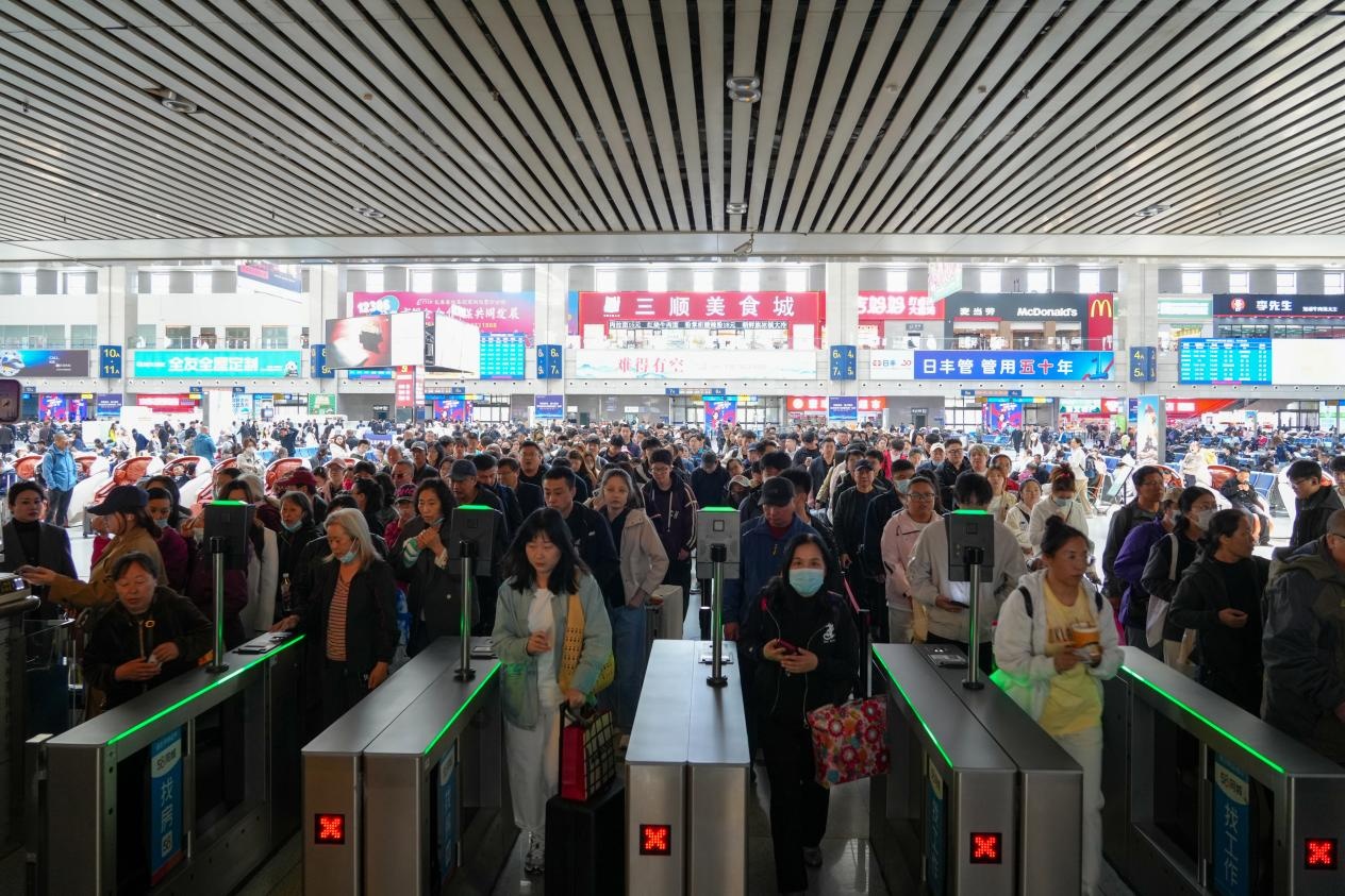 长春站“五一”假期预计发送旅客105.6万人次