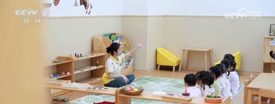 做大做好服务业蛋糕 以强大“中国服务”支撑更高端“中国制造”