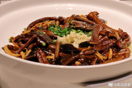 辟谣：黄鳝靠避孕药催肥？