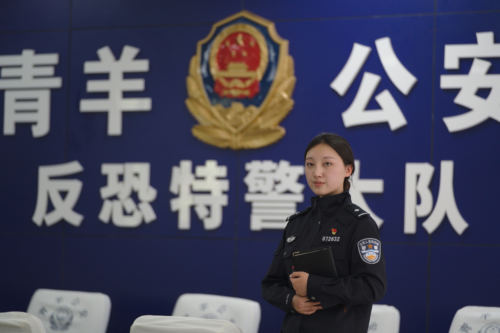 072632，是女儿与父亲跨时空的藏蓝约定