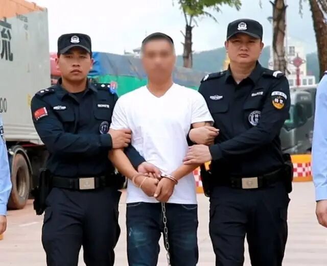 命案嫌犯林某，潜逃境外20年，被老挝警方抓获，已遣返回国