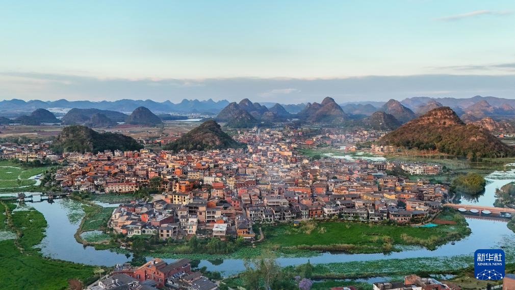 云南普者黑：山清水秀 候鸟翩跹