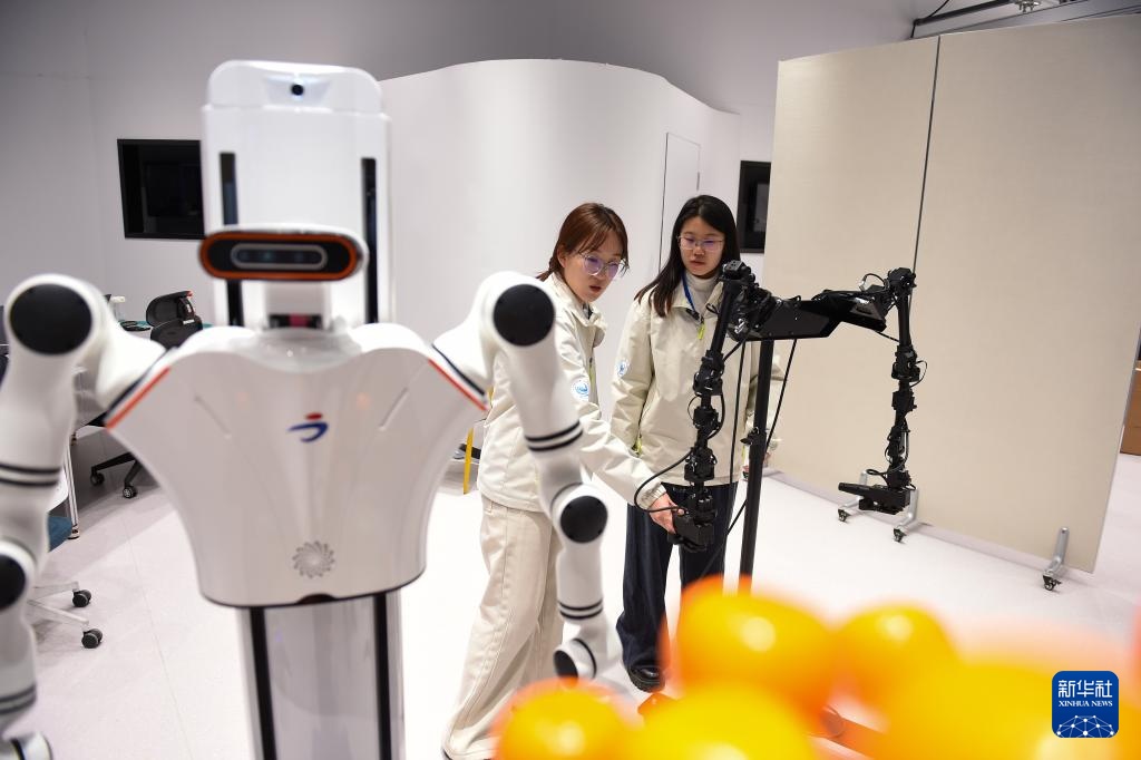 机器人数据采集工程师：打通仿生机器人应用的“最后一公里”