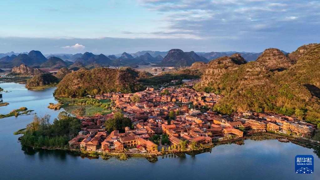 云南普者黑：山清水秀 候鸟翩跹