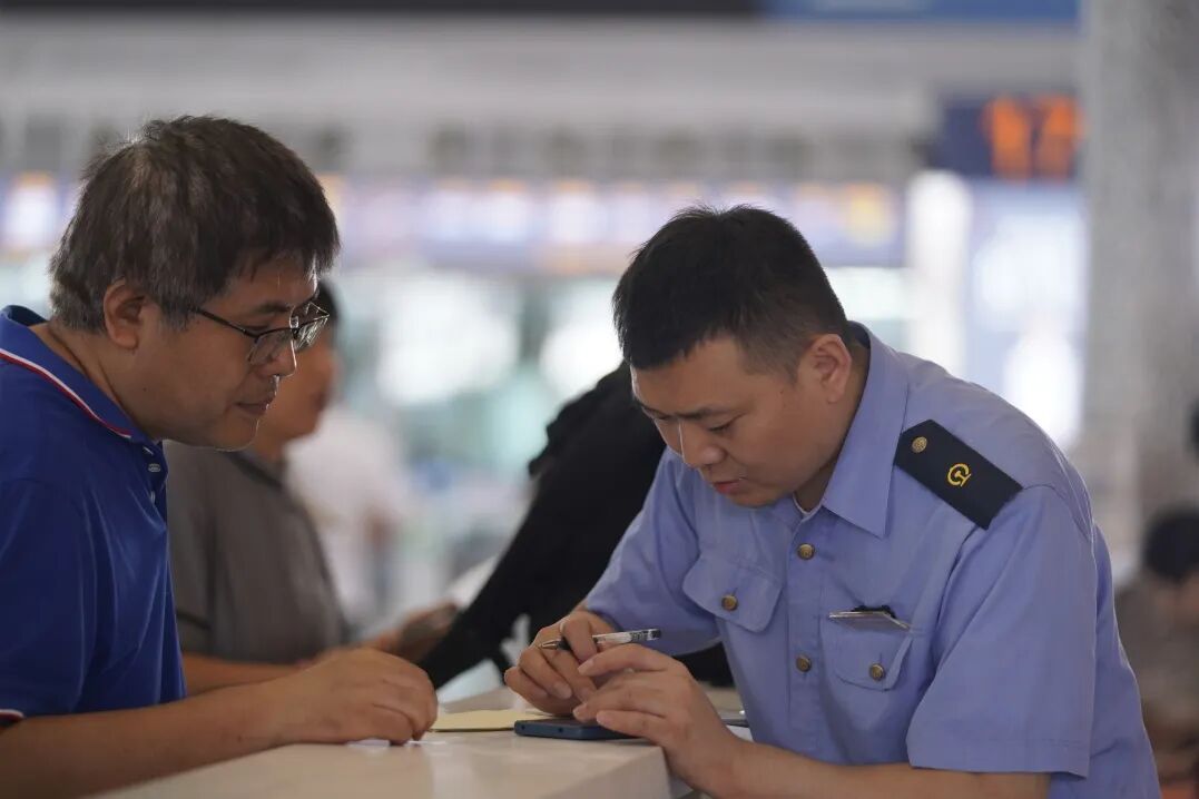 西安铁路局：“五一”假日，加开167对列车！