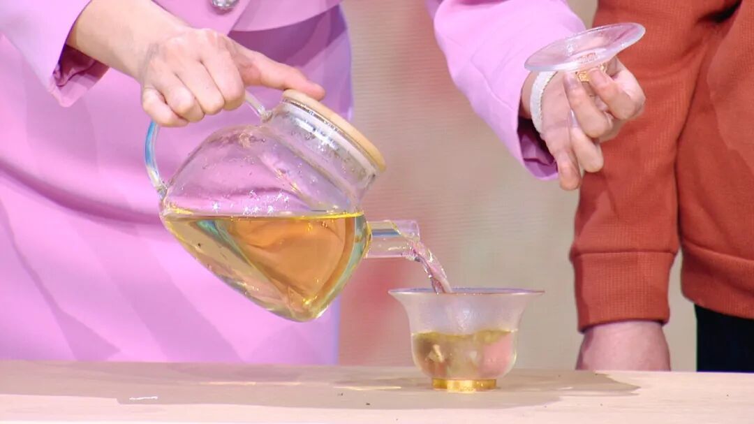 这种痒是高血糖信号，用它泡水，快速止痒，简单有用