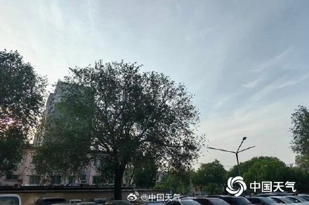 五一假期北京晴暖开场最高温26℃ 明天将现降雨降温并伴有大风