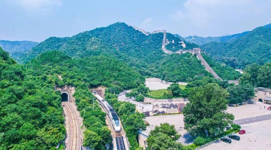 “五一”假期期间，八达岭长城景区将适时启动临时管控