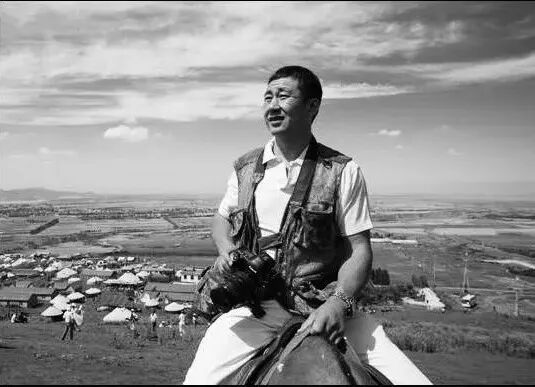 李建宏在国外遭遇车祸去世