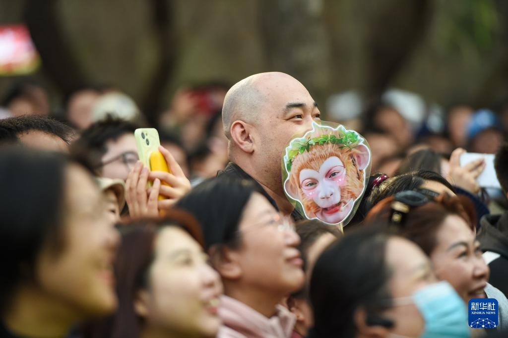 职业超有料丨“雪饼猴”王铁柱——景区NPC，用热爱点亮文旅新赛道