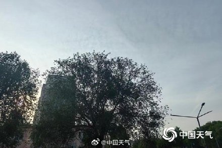 北京今天将现降雨最高气温降至23℃ 阵风可达7至8级