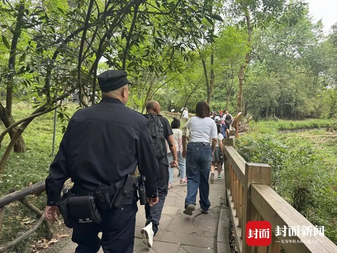27年从警路，“熊猫警长”杨勇站好最后一班“五一”岗