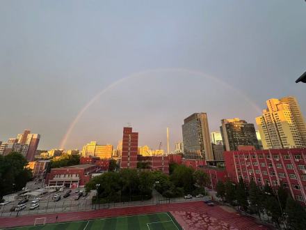 接好运！北京粉蓝天空配浪漫双彩虹
