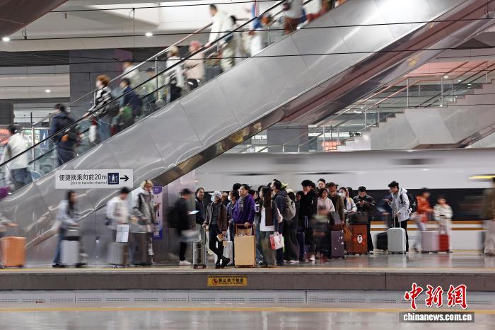 长三角铁路5月2日预计发送旅客418万人次