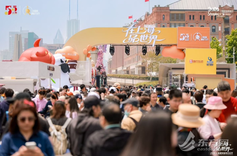 “9点出发11点还没出上海”，小长假首日现离沪+来沪双高峰！上海首日迎客387万人次