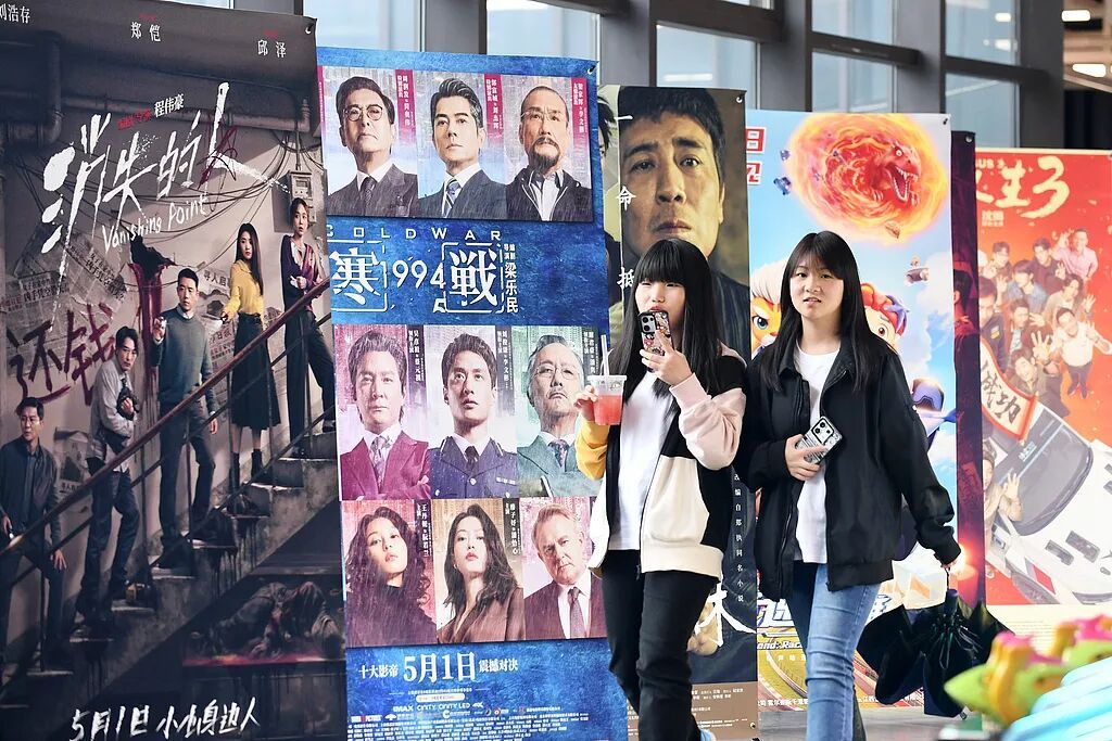 五一档票房破5亿！放映场次超去年同期